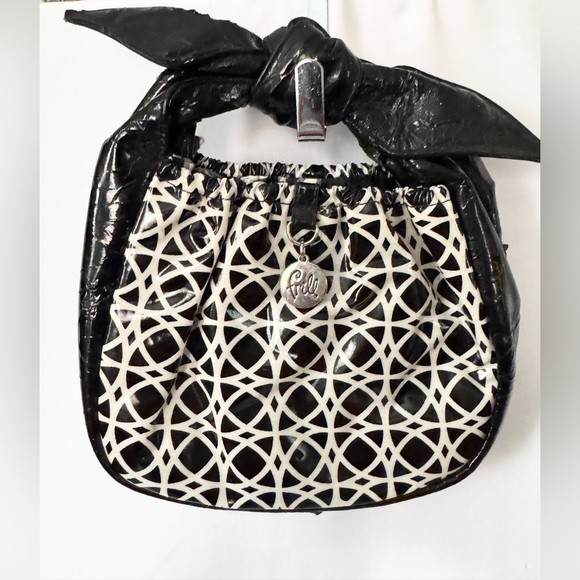 Vera Bradley Handbags - Vera Bradley Frill collection mini bag